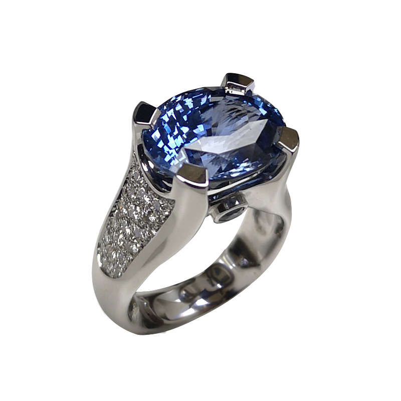 Bague Saphir et Diamants en Or blanc